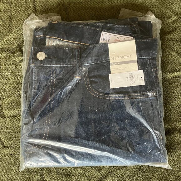 NWT Gap Straight Fit Gapflex Jeans - Picture 3 of 5